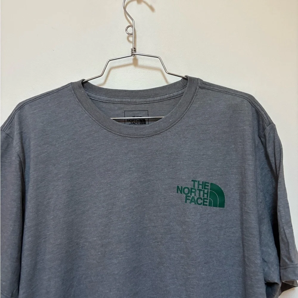 NWOT The North Face Crown Shyness Tee Size Medium